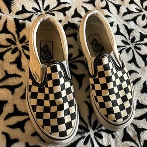 COPY - Checkers slip on Vans boys size 4